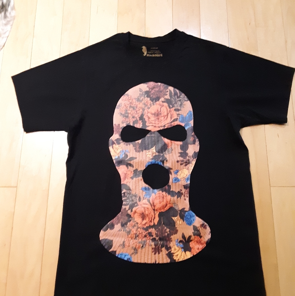 T-shirt by Blackburn
